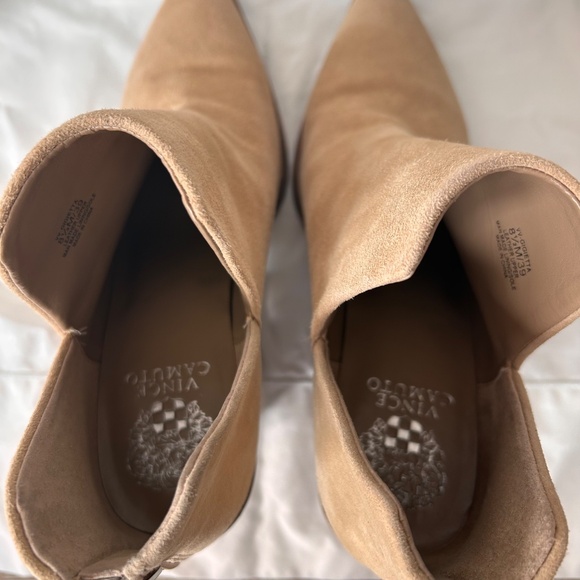 Vince Camuto Suede Ankle Booties – Gigietta – Size 8.5 - Picture 5 of 8